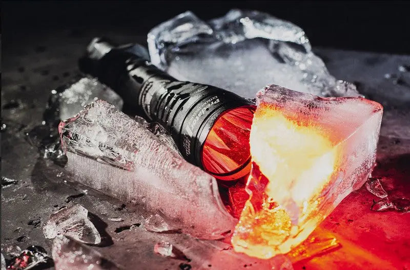 Lampe torche Armytek Predator Red - 160 Lumens en lumière rouge NYCTALOPE