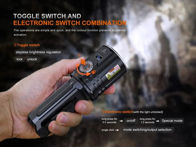 Lampe Torche Laser Fenix LR36R - 10000 Lumens LED + 350 Lumens LEP - Longue portée 1260 mètres  NYCTALOPE  