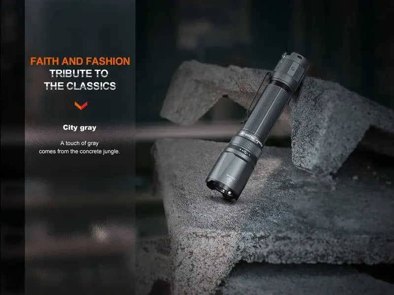 Lampe Torche Tactique Fenix TK20R UE Gris – 2800 Lumens - Rechargeable  NYCTALOPE  