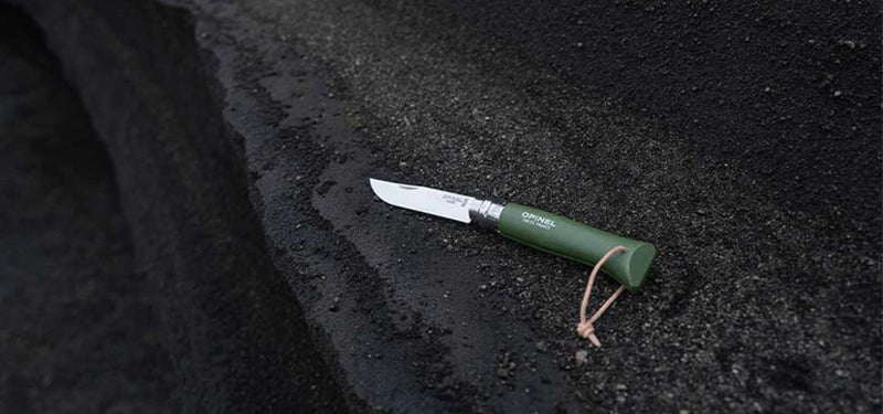 Couteau de poche Opinel Tradition  Baroudeur N°08 – Kaki  NYCTALOPE  