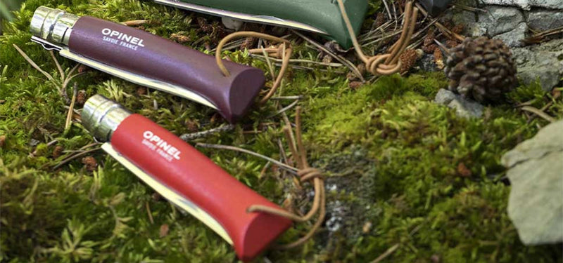 Couteau de poche Opinel Tradition  Baroudeur N°08 – Rouge  NYCTALOPE  