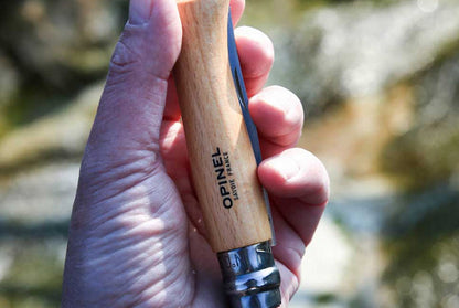 Opinel N°09 Tradition Inox – Couteau de poche pliant - Manche Hêtre - Lame 9 cm  NYCTALOPE  