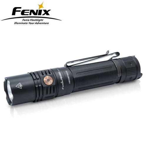 Lampe torche tactique rechargeable Fenix PD36TAC 3000 lumens